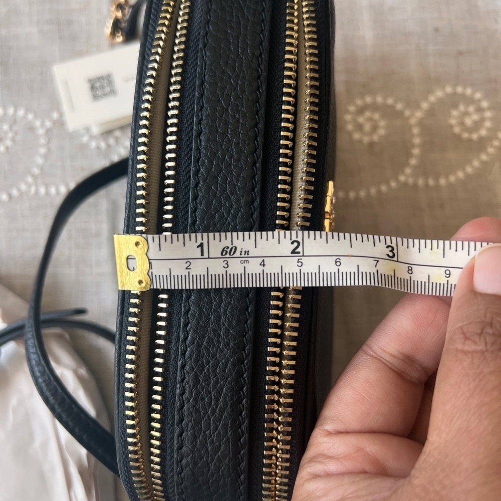 TORY BURCH• Britten Black Leather Camera Bag with Gold Logo - Picture 8 of 13